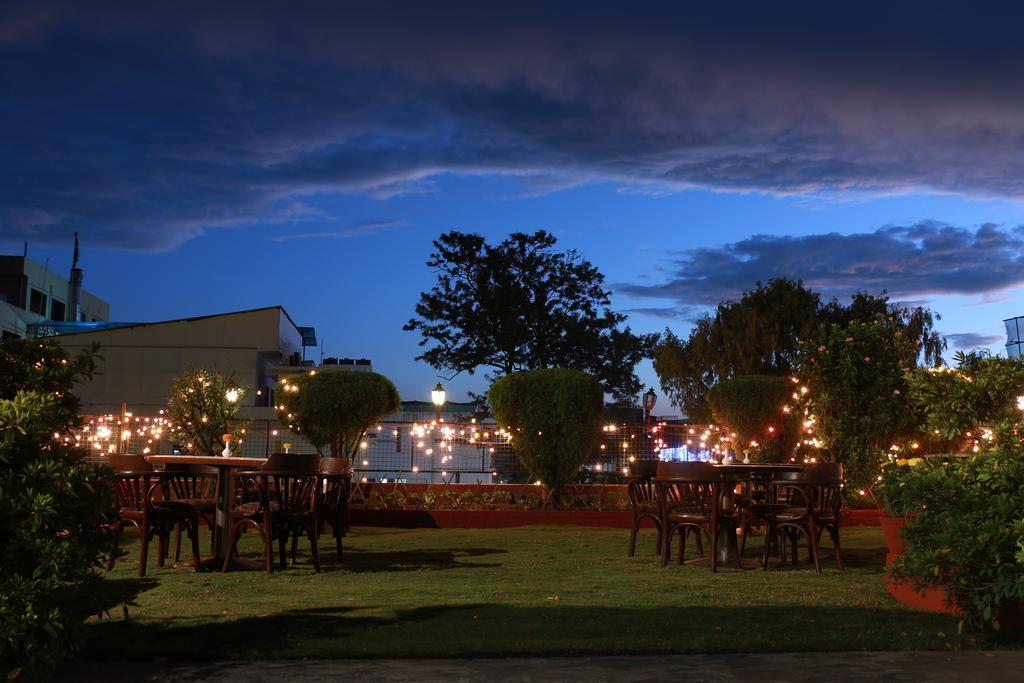 Hotel Mountain Kathmandu Ngoại thất bức ảnh