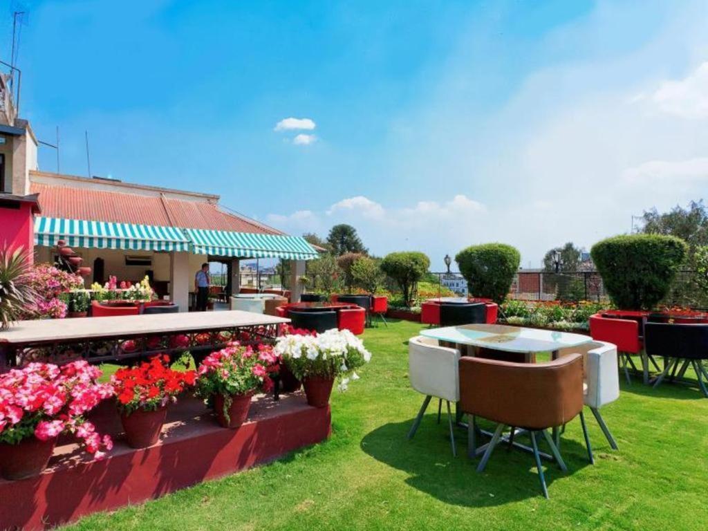 Hotel Mountain Kathmandu Ngoại thất bức ảnh